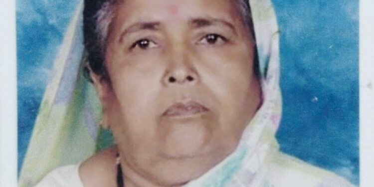 अँटी करप्शनचे कर्मचारी संजय शिंदे यांना मातृशोक