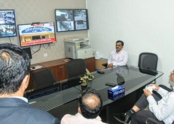 लोकसभा निवडणुकीच्या अनुषंगाने विशेष निवडणूक निरीक्षकांनी घेतला असा आढावा