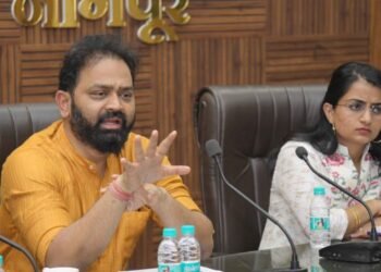 नागपूर, रामटेक मतदारसंघात मतदानादिवशी निवडणूक प्रक्रियेतील कर्मचाऱ्यांसाठी कॅशलेस उपचार