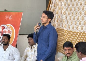 Walk to Work | सोलापुरातील युवकांना वॉक टू वर्क रोजगार मिळवून देऊ – डॉ. किरण देशमुख