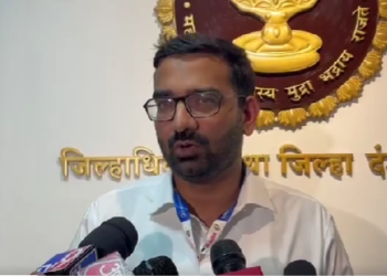 नांदेड जिल्ह्यातील रामतीर्थ येथे ईव्हीएम फोडण्याच्या प्रयत्नानंतरही मतदान सुरळीत