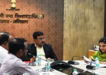 मतदानाची टक्केवारी वाढविण्यासाठी प्रभावी जनजागृती करावी – जिल्हाधिकारी किशन जावळे.