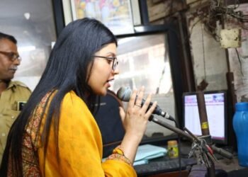 नमस्‍कार ! २६ एप्रिलच्‍या मतदानाच्‍या एसटीमध्‍ये सर्वांनी स्‍वार व्‍हा !!