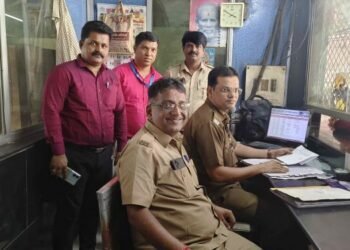 कुर्ला वाहतूक नियंत्रण कक्षात मतदान जनजागृतीचा अभिनव उपक्रम