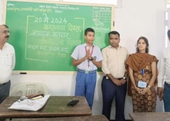 आम्ही मत देऊ शकत नाही पण तुम्ही द्या!