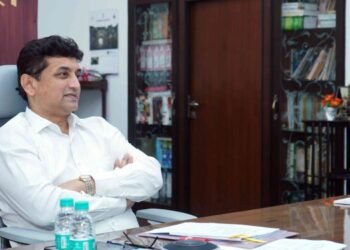 कायदा सुव्यवस्थेबाबत आवश्यक त्या उपाययोजना करा – जिल्हाधिकारी तथा जिल्हा निवडणूक अधिकारी संजय यादव