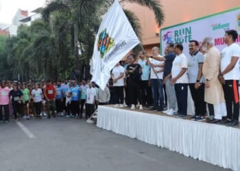 युवकांनी निवडणूक प्रक्रियेत सहभागी होऊन मतदानाचे राष्ट्रीय कर्तव्य पार पाडावे -‍ जिल्हाधिकारी अशोक शिनगारे