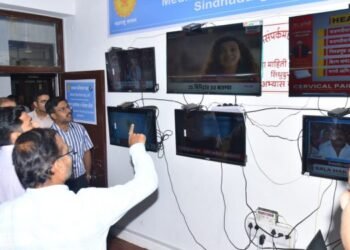 खर्च निरीक्षक अंकुर गोयल यांची मीडिया कक्षाला भेट  