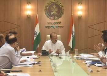 पणन महासंघाने प्राप्त उद्दिष्टानुसार खतसाठ्याची उचल केल्यानंतर आवश्यकता असल्यास कृषी विभागाने अतिरिक्त साठा मंजूर करावा – उपमुख्यमंत्री अजित पवार यांचे निर्देश