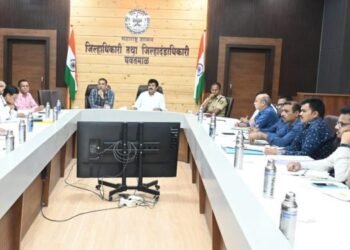 जून अखेरपर्यंत ७५ टक्केपेक्षा अधिक पिककर्जाचे वाटप करा – पालकमंत्री संजय राठोड