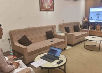 पावसाचे पाणी साचणाऱ्या ठिकाणी पंपाची व्यवस्था करावी