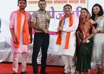 यवतमाळ वाशिम लोकसभा मतदारसंघातून शिवसेना उद्धव बाळासाहेब ठाकरे पक्षाचे संजय देशमुख विजयी