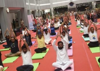 योग जीवनपद्धती सर्वांनी अंगिकारणे गरजेचे – मुख्यमंत्री एकनाथ शिंदे