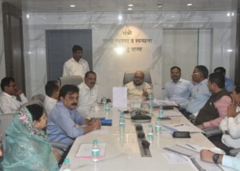 वीज जोडणीअभावी राहिलेल्या पाणीपुरवठा योजना तत्काळ सुरू कराव्यात – मंत्री गुलाबराव पाटील