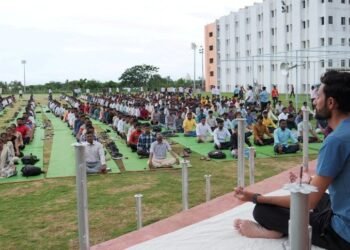 योग आणि प्राणायामामुळे शारीरिक व मानसिक ऊर्जा -साध्वी तत्वमयी