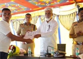कायदा व सुव्यवस्था अबाधित राखण्याच्या दृष्टीने सदैव कर्तव्यदक्ष राहावे