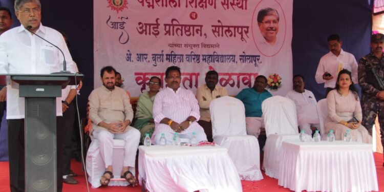 उच्च शिक्षणासह विद्यार्थिनींच्या सर्वांगीण विकासासाठी सरकार कटीबद्ध