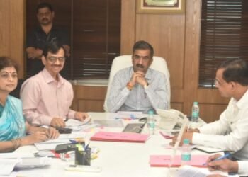 राज्य सेवा हक्क आयोगातील आवश्यक सेवा अंतर्भूत करून कोल्हापूर येथे पथदर्शी प्रकल्प राबविणार 