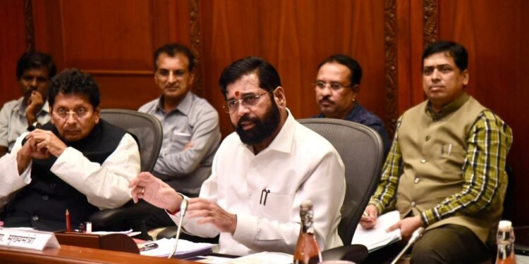 ‘समग्र शिक्षा अभियानां’तर्गत कर्मचाऱ्यांना सेवेत सामावून घेण्याबाबत अभ्यास समिती