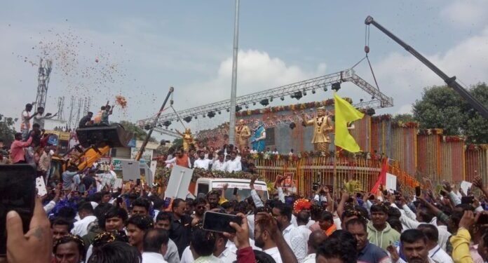 संत आणि महापुरुषांची स्मारके प्रेरणा व ऊर्जा देणारी ठरतील