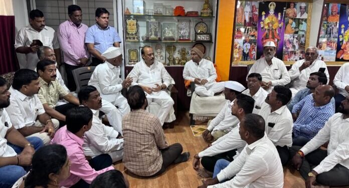 नारायणपूर येथे जाऊन वाहिली श्रीसद्गुरु नारायण महाराजांना भावपूर्ण आदरांजली