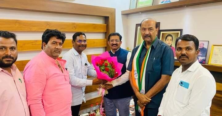 दक्षिणची उमेदवारी आपल्यालाच..! काँग्रेसच्या या इच्छुक उमेदवाराने दिली मुलाखत