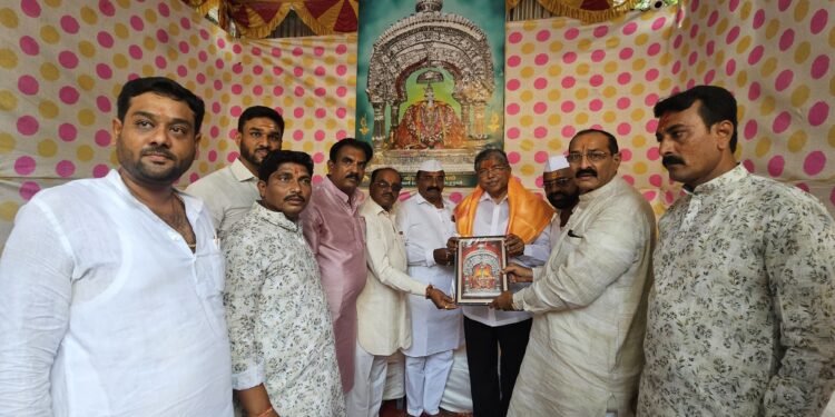 रुपाभवानी मंदिरात मोफत आरोग्य तपासणी