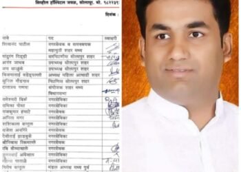 देवेंद्र कोठे यांच्या उमेदवारीला भाजप नेत्यांकडून विरोध ; थेट फडणवीस यांच्याकडे..!