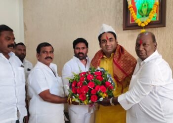 देवेंद्र कोठे हे शहराच्या विकासासाठी कार्यक्षम..! किसन जाधव