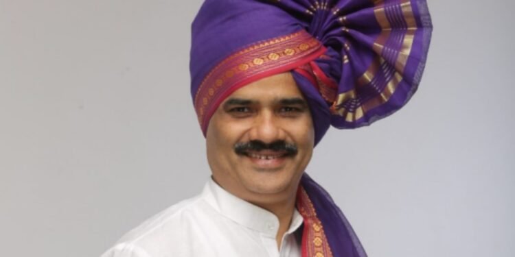 अक्कलकोट : असं आहे माझं व्हिजन ; ‘वंचित’चे उमेदवार संतोष इंगळे निवडणुकीसाठी सज्ज..!