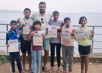 बार्शीच्या सहा विद्यार्थ्यांची जलतरण स्पर्धेत अभूतपूर्व कामगिरी