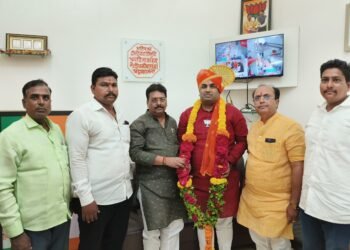 बेरजेचे राजकारण.! देवेंद्र कोठेंनी मिळवली ‘नेत्या’ची पूर्ण ताकद..