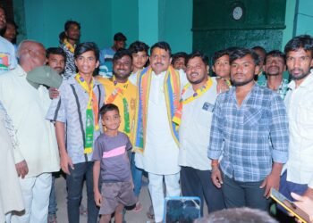 ‘वंचित’चे उमेदवार संतोष पवार यांच्या प्रचार दौऱ्याला गावा-गावातून मिळतोय भरघोस प्रतिसाद ; जनसन्मान सभेमुळे वाढला उत्साह..