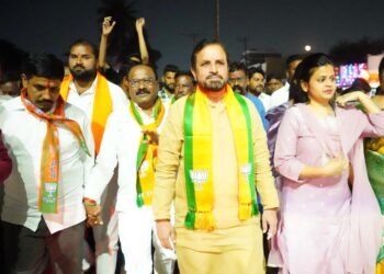 ‘शहर मध्य’ साठी टीम चंद्रकांत दादांनी राबविली अनोखी प्रचार यंत्रणा