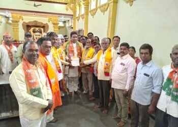 तेलगू देशम पार्टीचा देवेंद्र कोठे यांना पाठिंबा