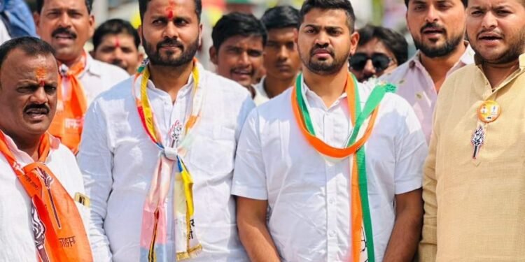 शिवसेनेचे उमेदवार अमर पाटील यांची त्रिसूत्री..! भेटीगाठी, पदयात्रा,कॉर्नर सभा..