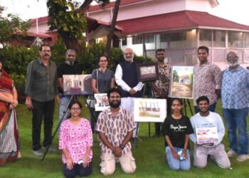 राजभवन येथे चित्रकारांची कार्यशाळा संपन्न; राज्यपालांकडून युवा कलाकारांना कौतुकाची थाप