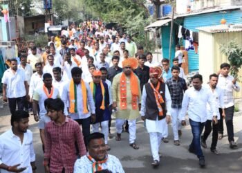 चाळीचा ‘ डॅडी ‘, मेकाले,डोंगरे संपूर्ण ताकदीनिशी देवेंद्र कोठेंच्या पाठीशी