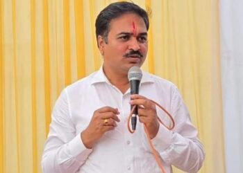 Madha: अपक्ष उमेदवार रणजीत शिंदेंचा आजपासून झंझावती दौरा ; या ठिकाणी चार कॉर्नर सभा..