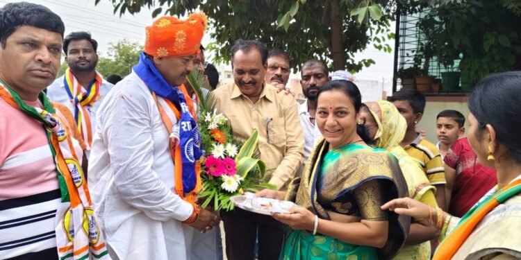 शिवसेना असल्यामुळेच भाजपा सत्तेत..! यंदा आमचाच विजय – महेश कोठे, उत्तरचे उमेदवार