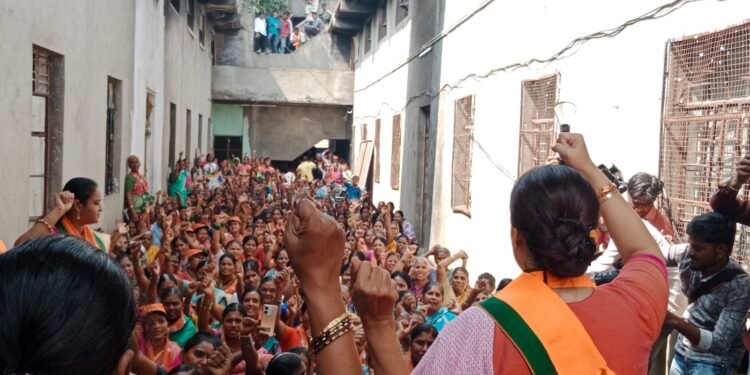 महायुती सत्येत आल्यास लाडक्या बहिणींना मिळणार दरमहा २१०० रुपये