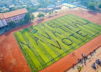 यवतमाळात मतदार जनजागृतीसाठी विद्यार्थ्यांची भव्य मानवी साखळी