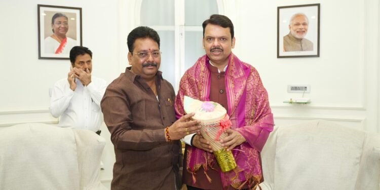 राज्याच्या राजकारणातील बाप माणसाची भेट स्फूर्तीदायी – अनंत जाधव, भाजप नेता