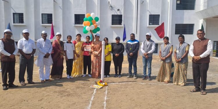 खेळामुळे विद्यार्थ्याचे शारिरीक, बौध्दिक व भावनिक विकास होतो- मल्लिनाथ कल्याणशेट्टी