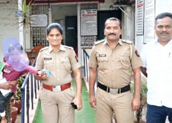 ‘मुस्कान’मुळे अवघ्या चार तासात आईच्या कुशीत लेकरू ; पोलिसांची संवेदनशीलता