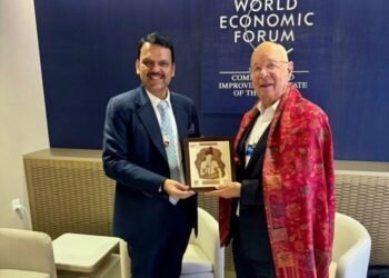 मुख्यमंत्री देवेंद्र फडणवीस यांनी घेतली क्लॉस श्वाब यांची भेट