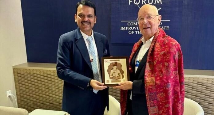 मुख्यमंत्री देवेंद्र फडणवीस यांनी घेतली क्लॉस श्वाब यांची भेट