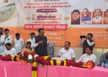 शिऊर बंगला ते नांदगाव रस्त्याच्या कामाचे पालकमंत्री शिरसाट यांच्या हस्ते भूमिपूजन