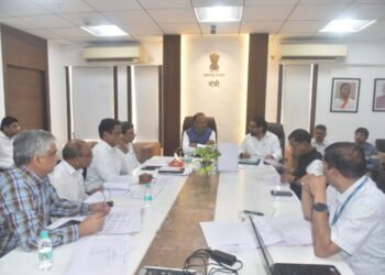 सार्वजनिक बांधकाम नागपूर प्रादेशिक विभागाअंतर्गत कामांचा महसूलमंत्री चंद्रशेखर बावनकुळे यांच्याकडून आढावा