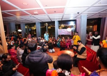 मराठी बंधु-भगिनींचे प्रेम अनमोल, मला या प्रेमातच राहायचे आहे! 